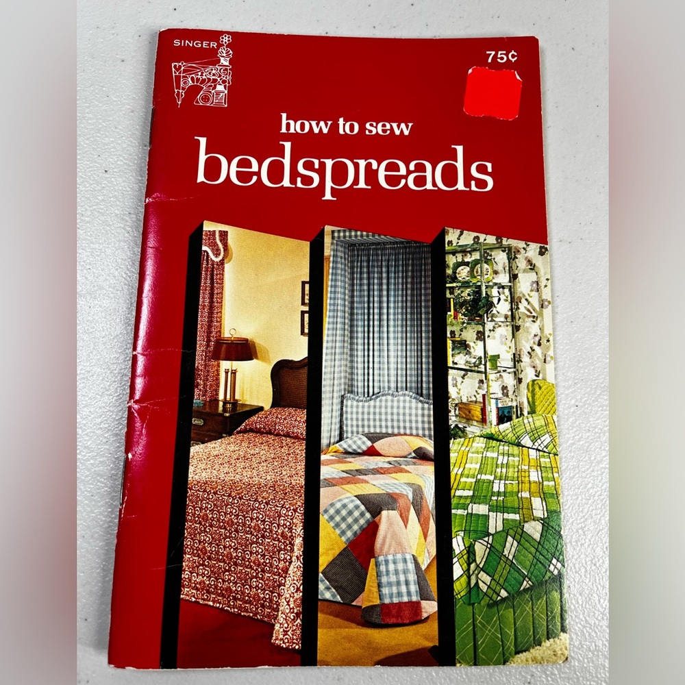 Vintage HOW TO SEW BEDSPREADS Booklet. -5” X 8”-Singer